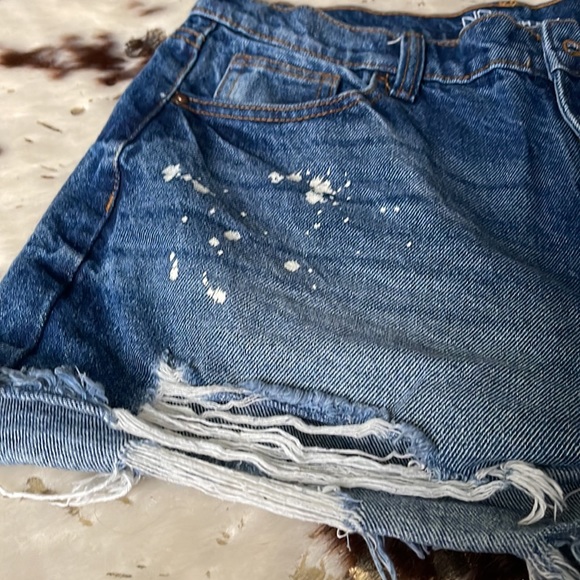Distressed Denim Shorts - Picture 2 of 10